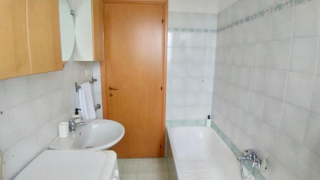 Ferienwohnung Cleo Camelia Falconara Marittima Exterior foto